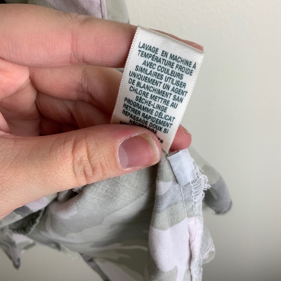 Cloth & Stone Button Down Camo Top - Picture 5 of 6